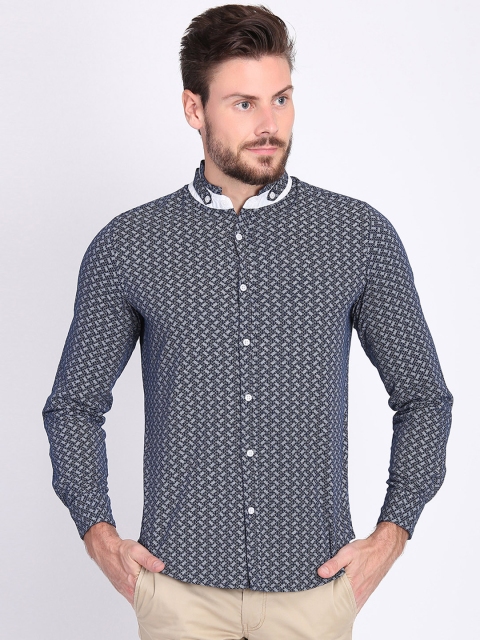 

LA LOFT Men Navy Blue Regular Fit Printed Casual Shirt