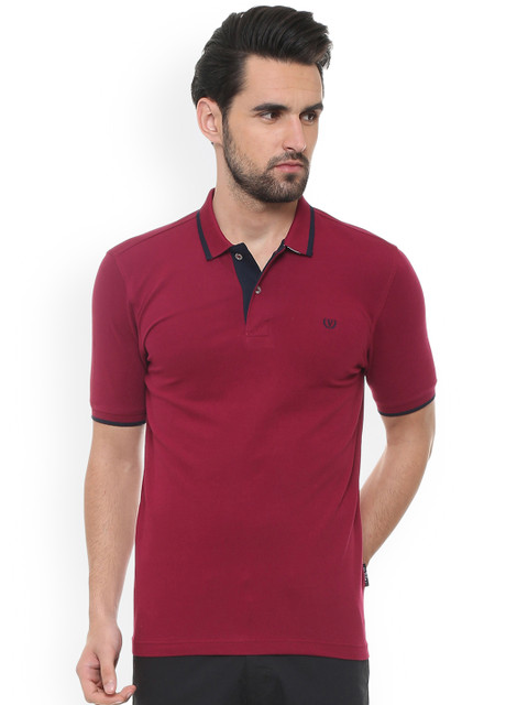 

Van Heusen Sport Men Red Solid Polo Collar T-shirt