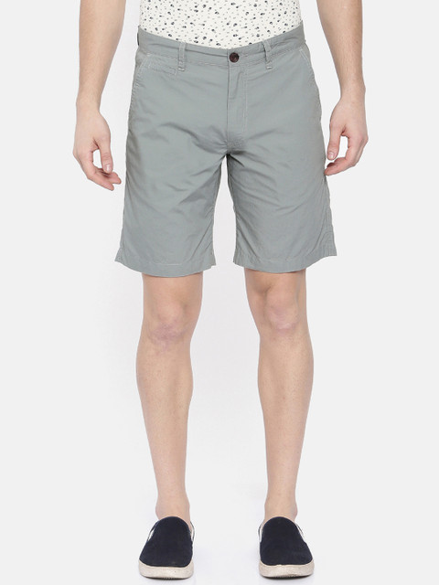 

Breakbounce Men Grey Solid Slim Fit Regular Shorts