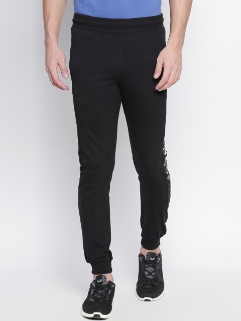 

Fitz Men Black Solid Joggers