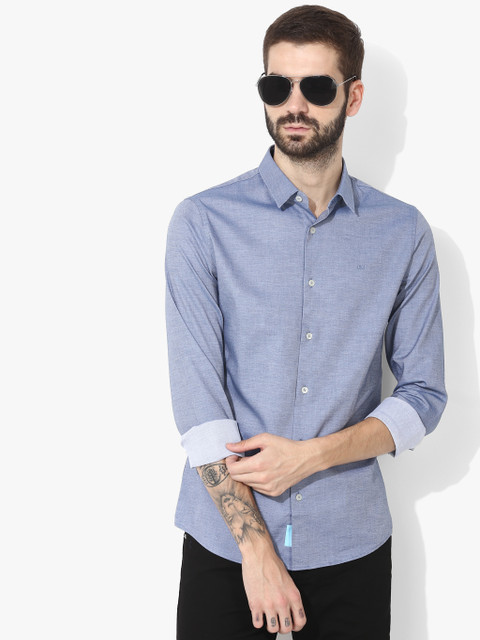 

Blue Self Design Slim Fit Casual Shirt