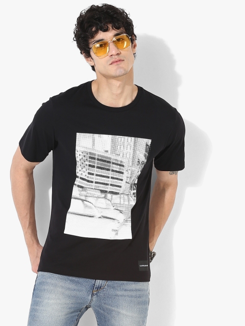 

Black Printed Regular Fit Round Neck T-Shirt
