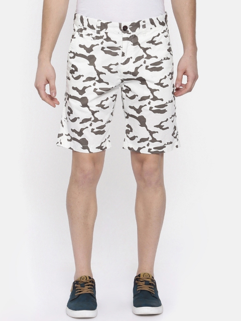 

Breakbounce Men White Printed Slim Fit Regular Shorts