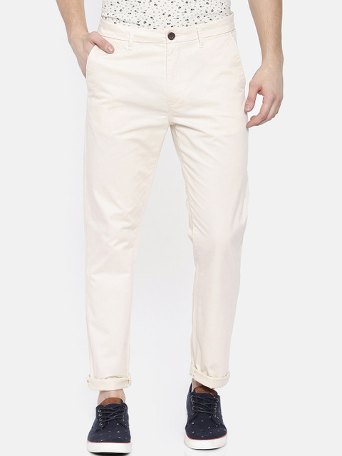 

Breakbounce Men Cream-Coloured Slim Fit Solid Regular Trousers