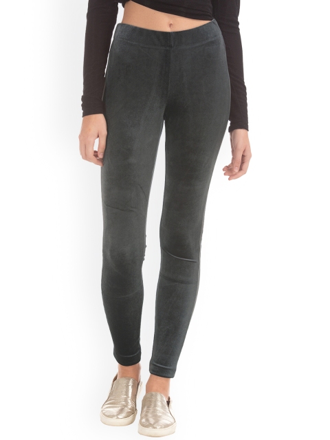 Aeropostale Women Grey Solid Ankle-Length Leggings