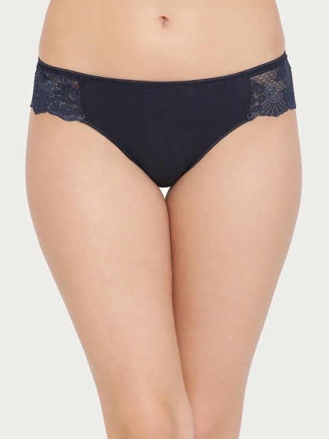 

Clovia Black Solid Thong Panty PN2624P08S, Navy blue