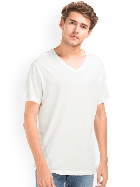

GAP Men White Vintage Wash V-Neck T-shirt