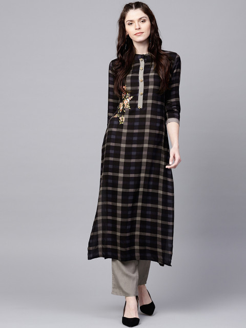 

Ishin Women Black & Grey Printed Kurta with Trousers