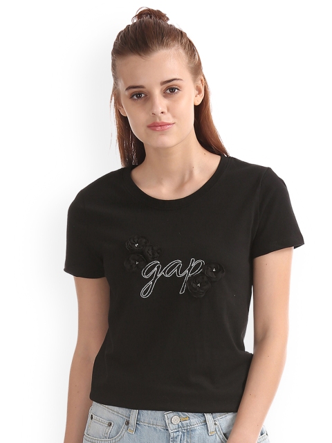 

GAP Women Short Sleeve Tee With 3D Flowers, Black