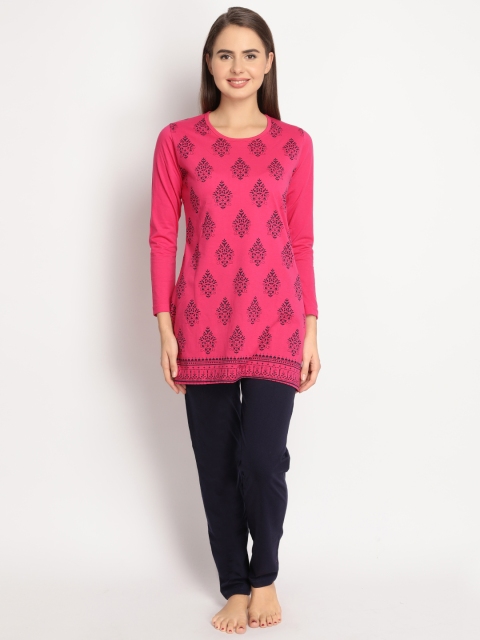 

Clovia Women Pink And Navy BluePrinted Lounge Set