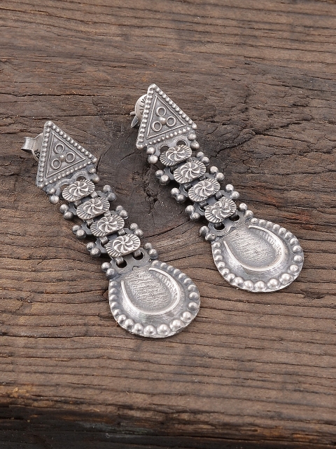 

Silvermerc Designs Silver-Toned Classic Drop Earrings