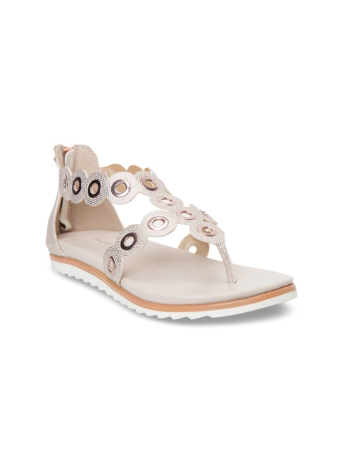 

Bugatti Women Rose Solid Open Toe Flats
