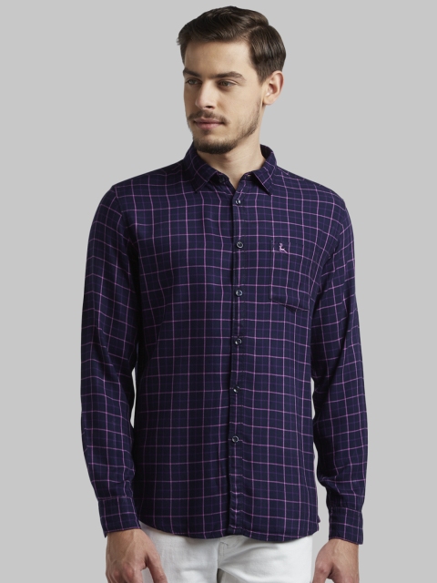

Parx Men Violet Slim Fit Checked Casual Shirt