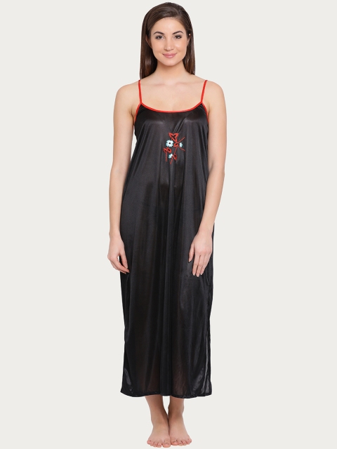 

Clovia Women Black Solid Nightdress
