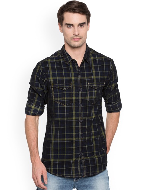 

SPYKAR Men Navy Blue & Green Slim Fit Checked Casual Shirt