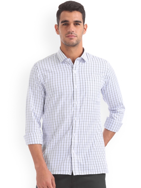 

Excalibur Men White Regular Fit Checked Casual Shirt