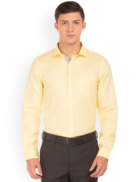 

Excalibur Men Yellow Slim Fit Solid Formal Shirt