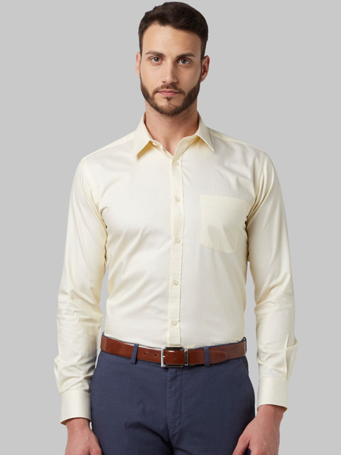 

Park Avenue Men Yellow Slim Fit Solid Formal Shirt