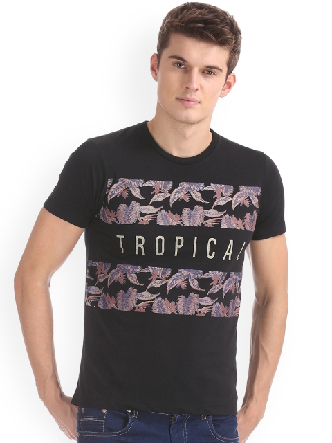 

Newport Men Black Printed Round Neck T-shirt