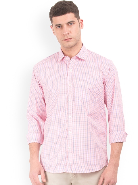 

Excalibur Men Pink Regular Fit Checked Semiformal Shirt