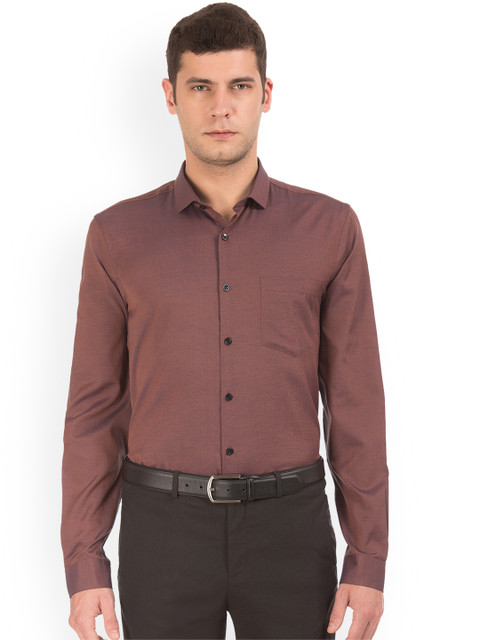 

Excalibur Men Brown Slim Fit Self Design Casual Shirt