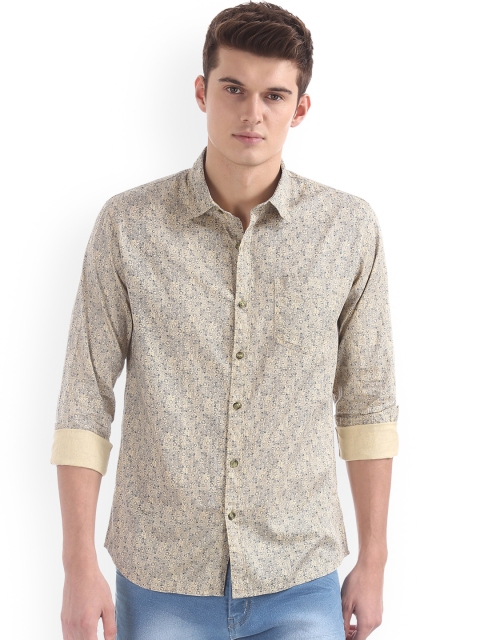 

Newport Men Beige Regular Fit Printed Casual Shirt