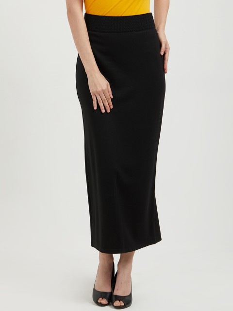 

Fusion Beats Women Black Solid Fitted Maxi Skirt