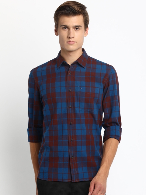 

Basics Men Brown & Blue Slim Fit Checked Casual Shirt
