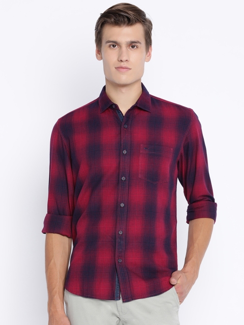

Basics Men Pink & Black Slim Fit Checked Casual Shirt