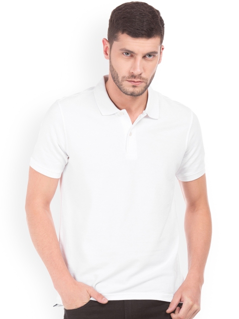 

Ruggers Men White Solid Polo T-shirt