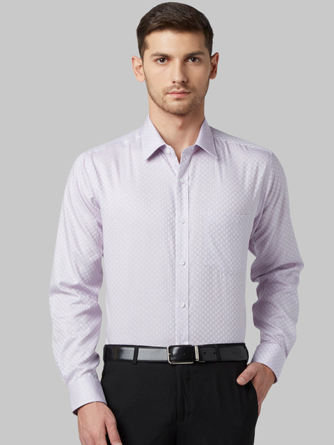 

Park Avenue Men Purple Regular Fit Self Design Formal Shirt