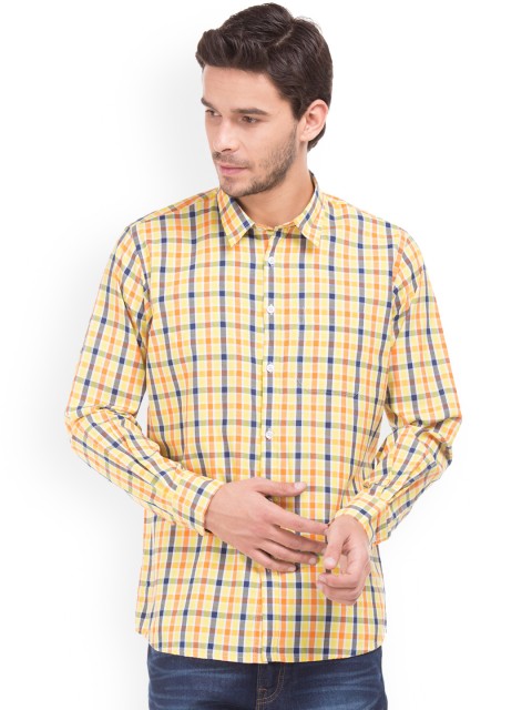 

Ruggers Men Yellow & Blue Regular Fit Checked Casual Shirt