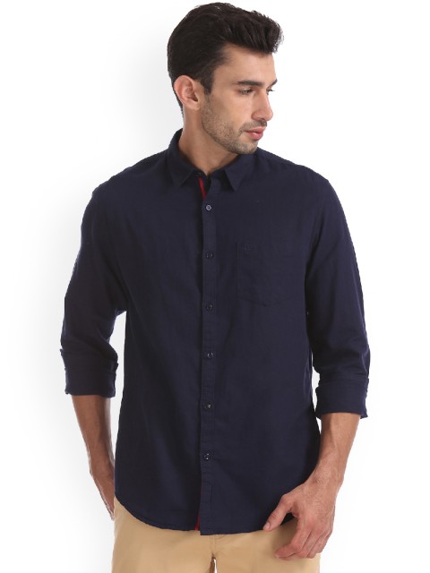 

Ruggers Men Blue Slim Fit Solid Casual Shirt