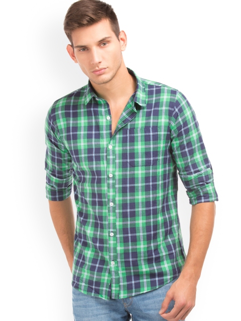 

Ruggers Men Green & Blue Regular Fit Checked Casual Shirt