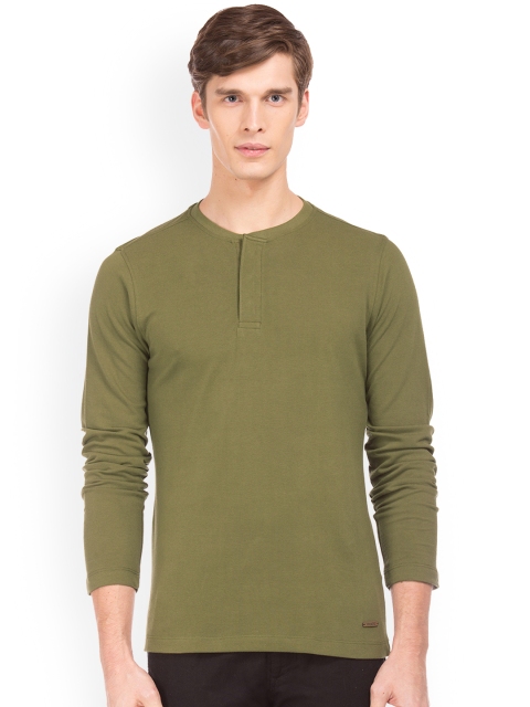 

Cherokee Men Green Solid Henley Neck T-shirt