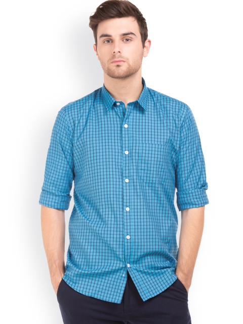 

Ruggers Men Blue Regular Fit Checked Casual Shirt