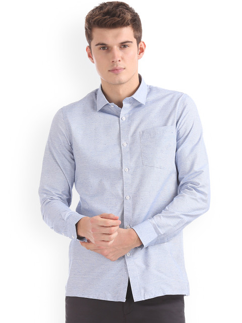 

Excalibur Men Blue Regular Fit Striped Casual Shirt