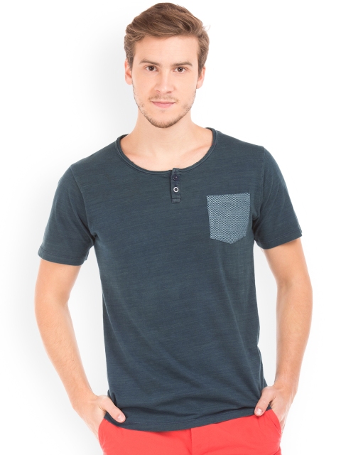 

Cherokee Men Blue Solid Round Neck T-shirt