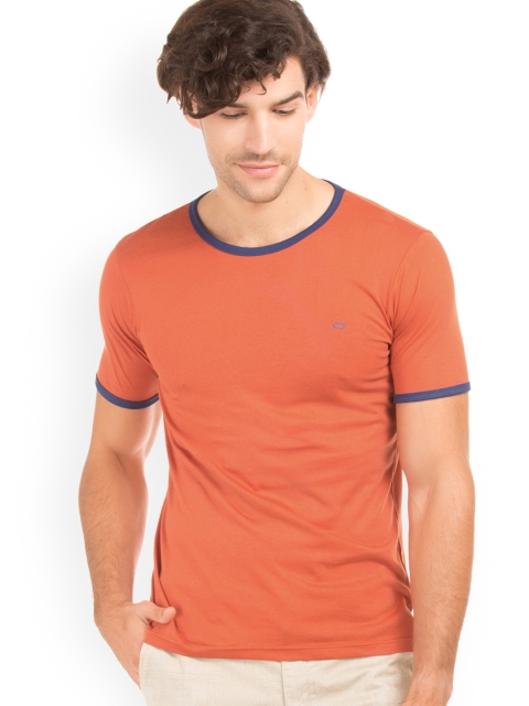 

Colt Men Orange Solid Round Neck T-shirt