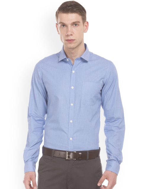 

Excalibur Men Blue Slim Fit Solid Casual Shirt