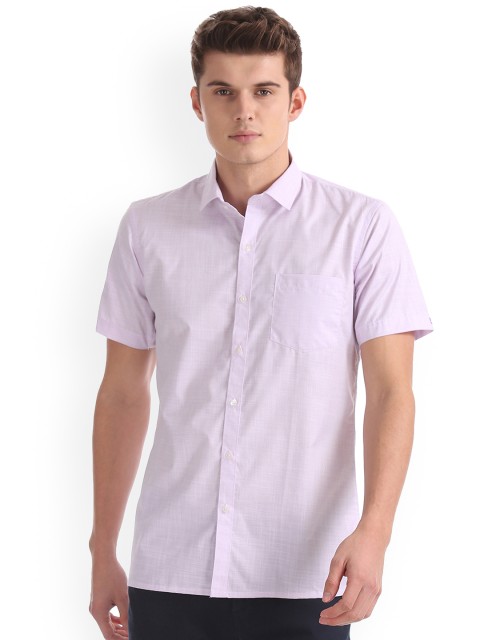 

Excalibur Men Purple Regular Fit Solid Casual Shirt