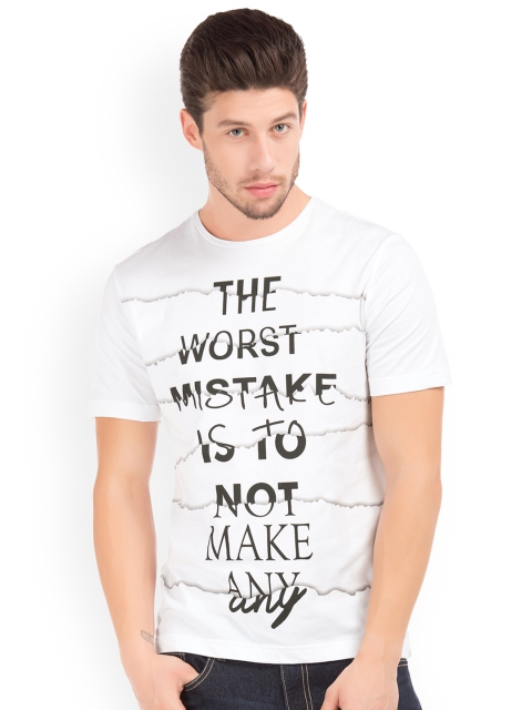 

Colt Men White Printed Round Neck T-shirt