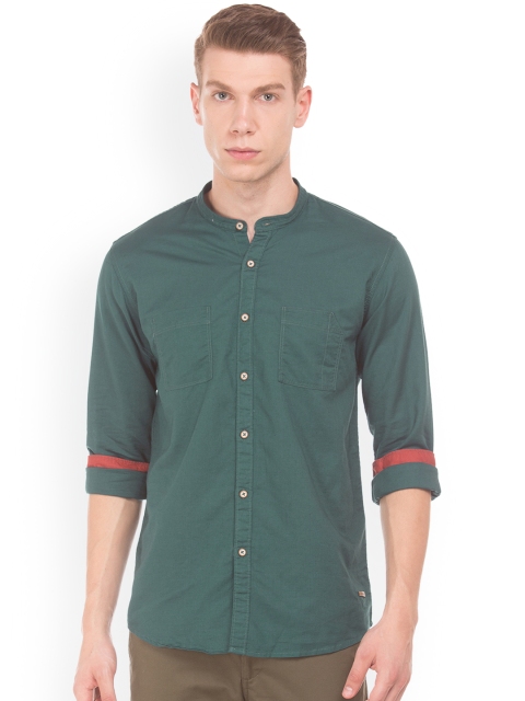 

Cherokee Men Green Regular Fit Solid Casual Shirt
