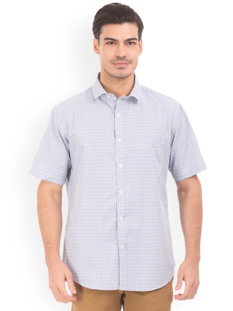 

Excalibur Men Blue & White Regular Fit Checked Casual Shirt