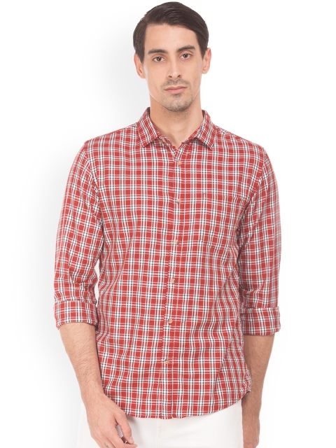 

Ruggers Men Red Regular Fit Checked Casual Shirt