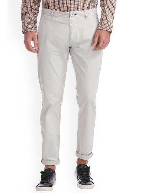 

Ruggers Men Grey Regular Fit Solid Regular Trousers