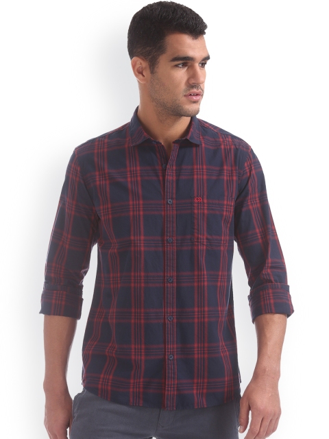 

Ruggers Men Blue Regular Fit Checked Casual Shirt