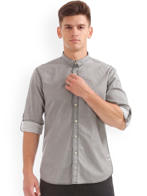 

Cherokee Men Grey Regular Fit Self Design Casual Shirt
