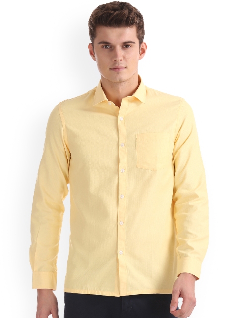 

Excalibur Men Yellow Regular Fit Solid Casual Shirt