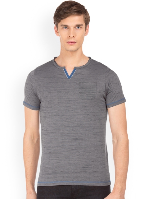 

Ruggers Men Grey Melange Solid Round Neck T-shirt
